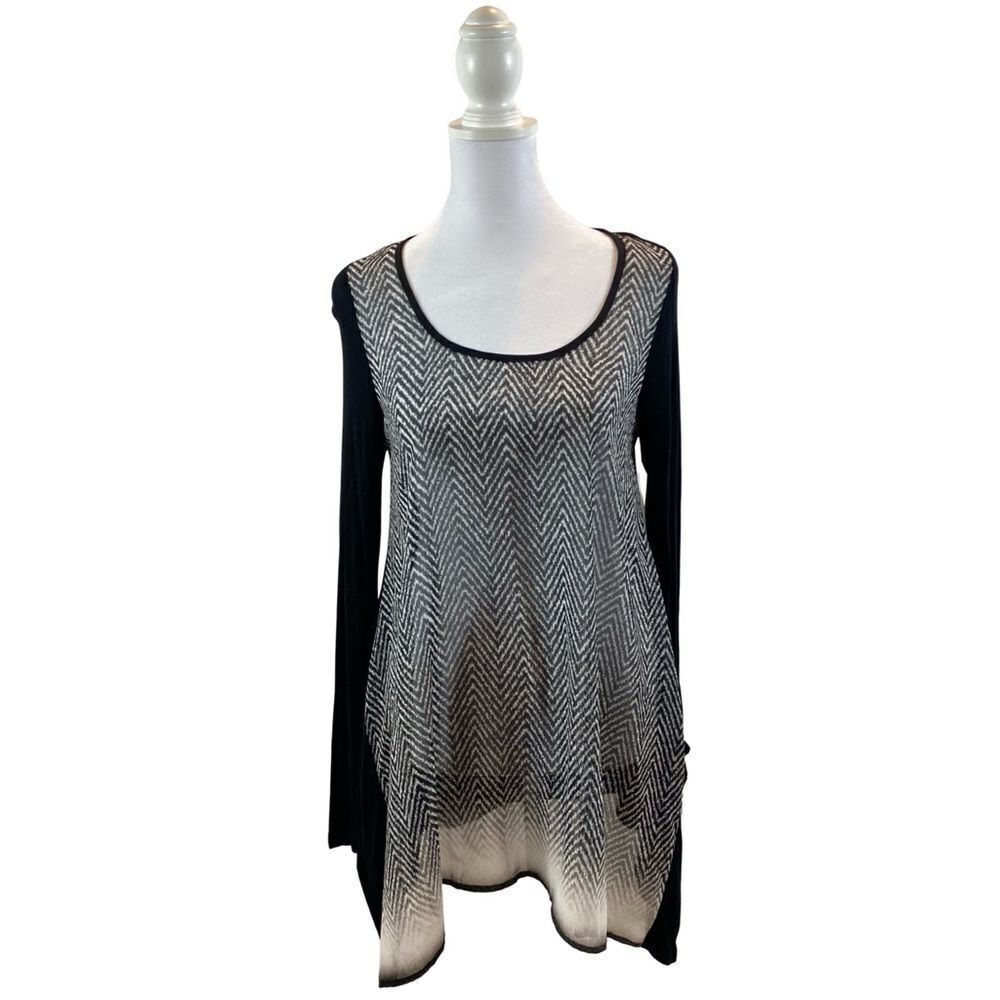 New With Tags Karen Kane Waterfall Long Sleeved Top Shark‎ Bite Size XS